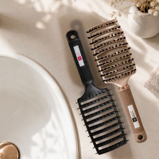 duo soft'n straight noire & gold, mise en scène beauté